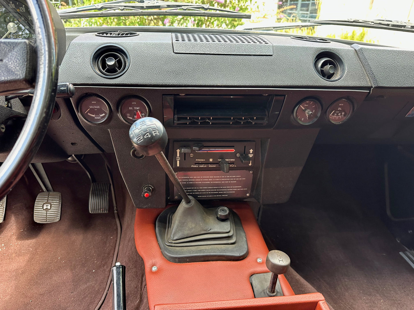 Land Rover Range Rover Suffix D | 1976 | 3.5 V8
