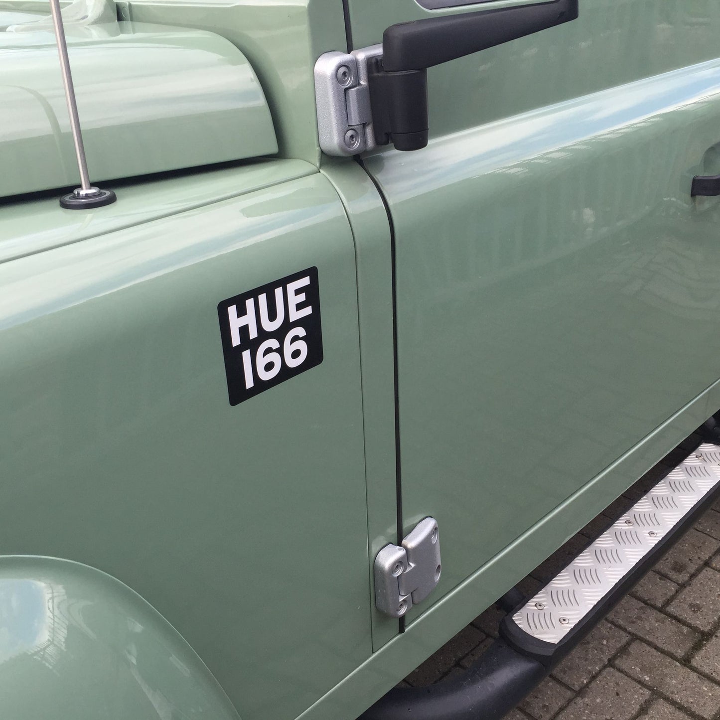 Land Rover Defender Heritage HUE166 90 TD4 2016 (sold)