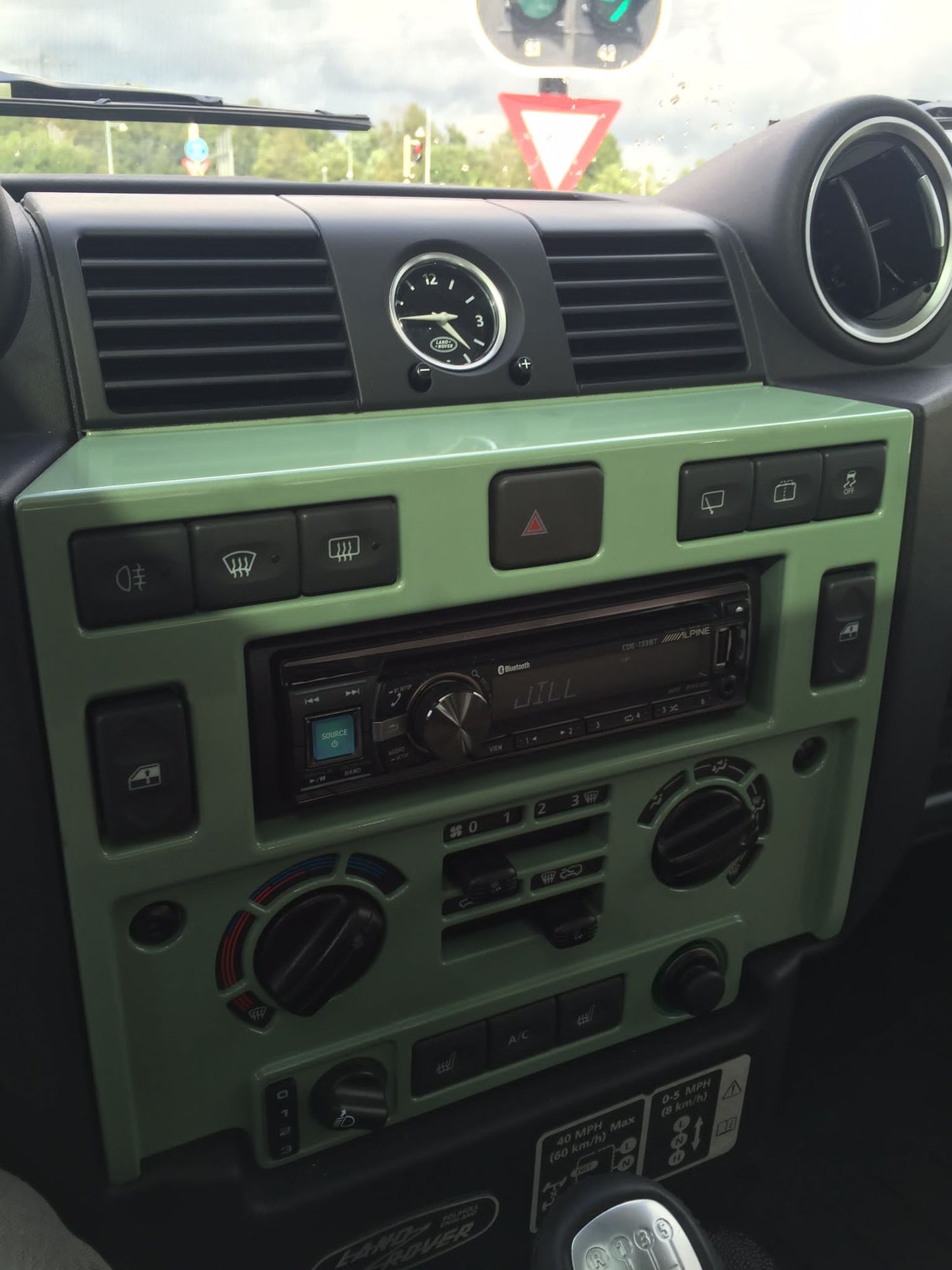 Land Rover Defender Heritage HUE166 90 TD4 2016 (sold)