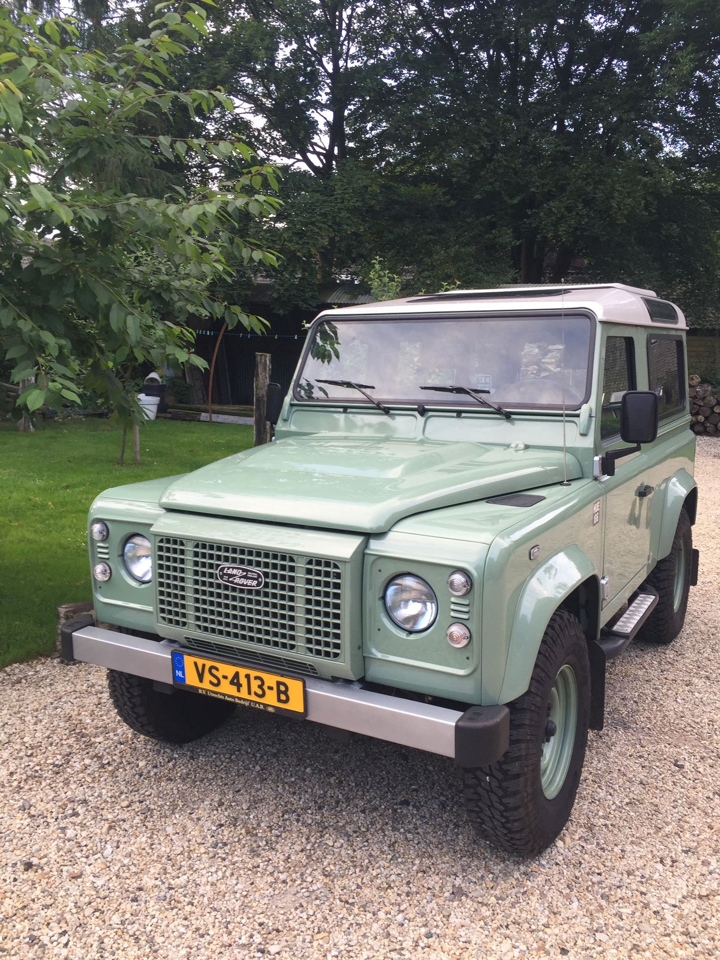 Land Rover Defender Heritage HUE166 90 TD4 2016 (sold)
