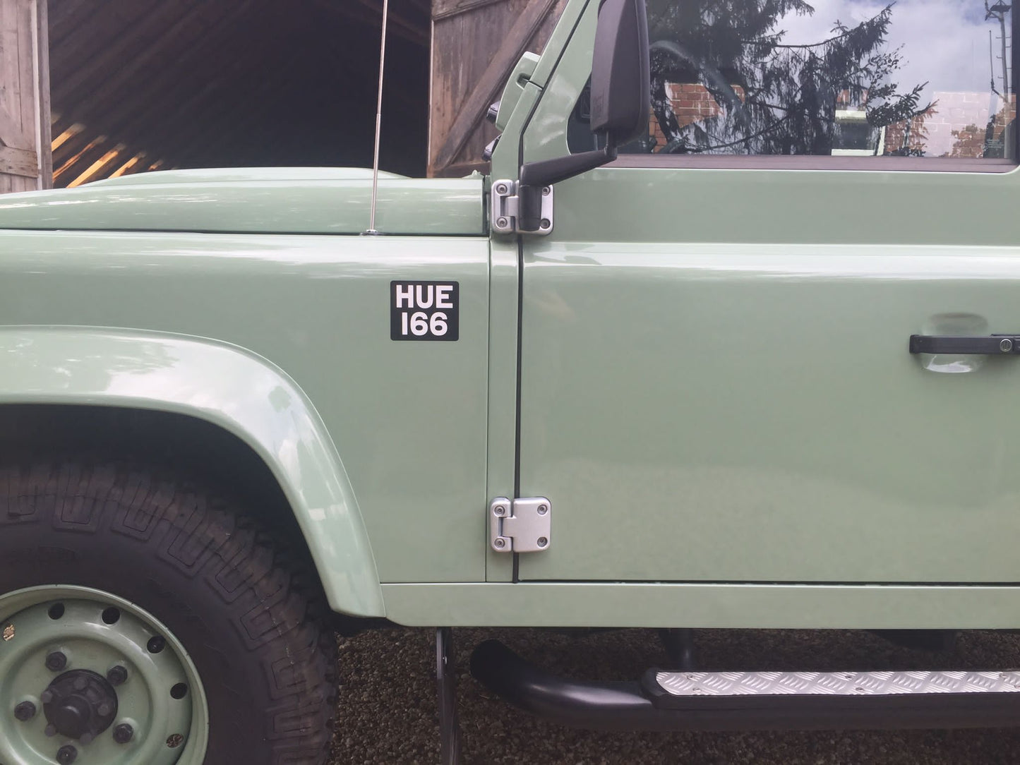 Land Rover Defender Heritage HUE166 90 TD4 2016 (sold)