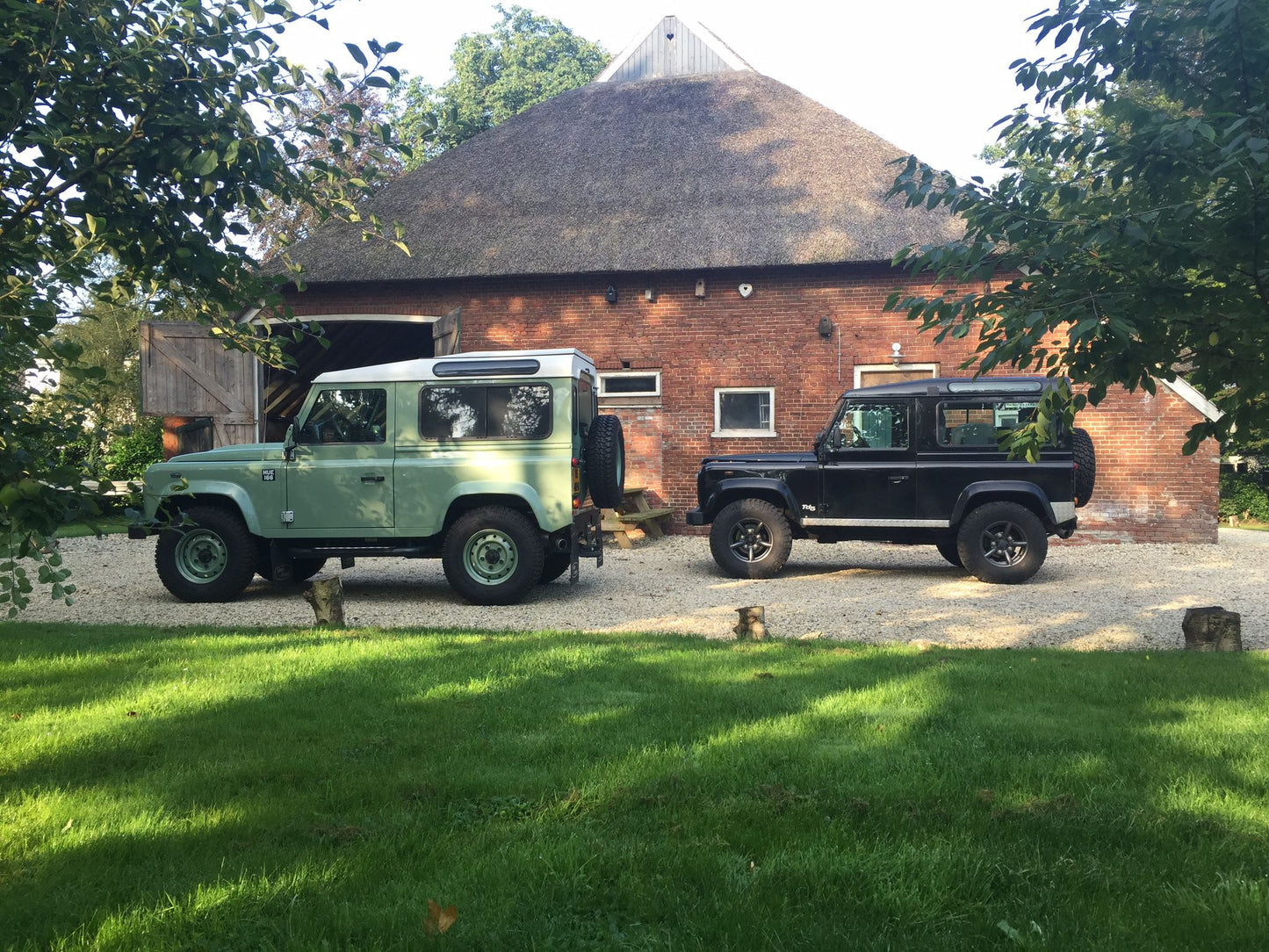 Land Rover Defender Heritage HUE166 90 TD4 2016 (sold)
