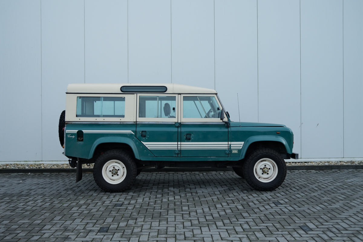 Land Rover Defender 110 1983 Station Wagon County – DUTCH ROVERS