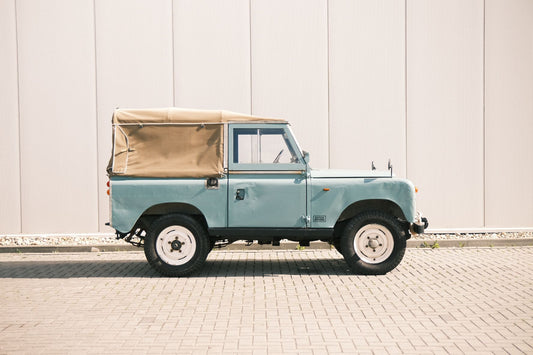 Land Rover Series 2 88 | 1959 | 2.25 4 Cylinder (Sold)