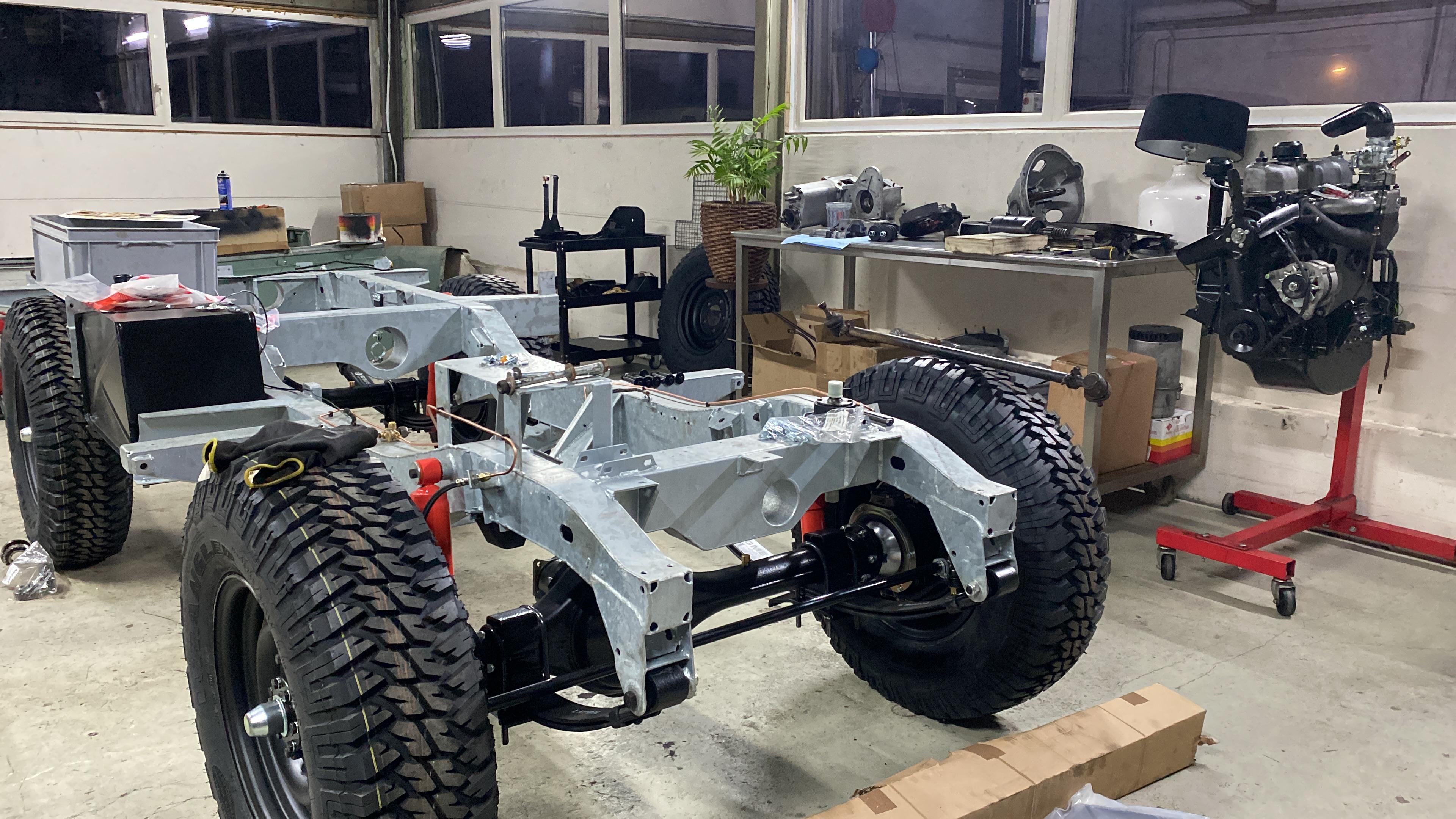 MAER Gegalvaniseerd Chassis – Land Rover Defender 90 Basic – DUTCH ROVERS
