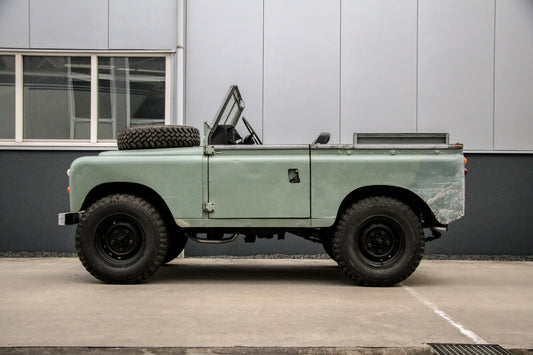 Land Rover 88 series 3 - Petrol (sold)