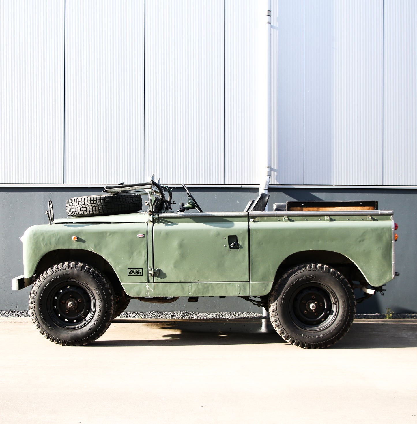 Land Rover 88 series 2 - Petrol (sold)