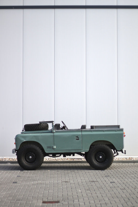 Land Rover 88 series 3 - Petrol (sold)