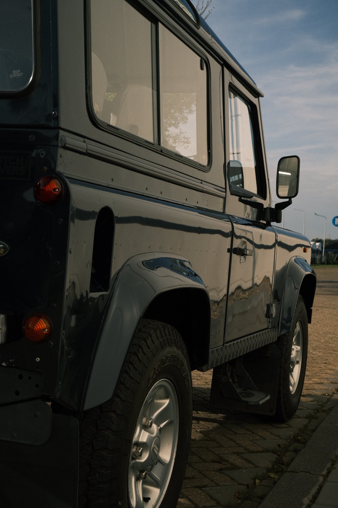 Classic Land Rover Defender 90 Carabinieri by DUTCH ROVERS