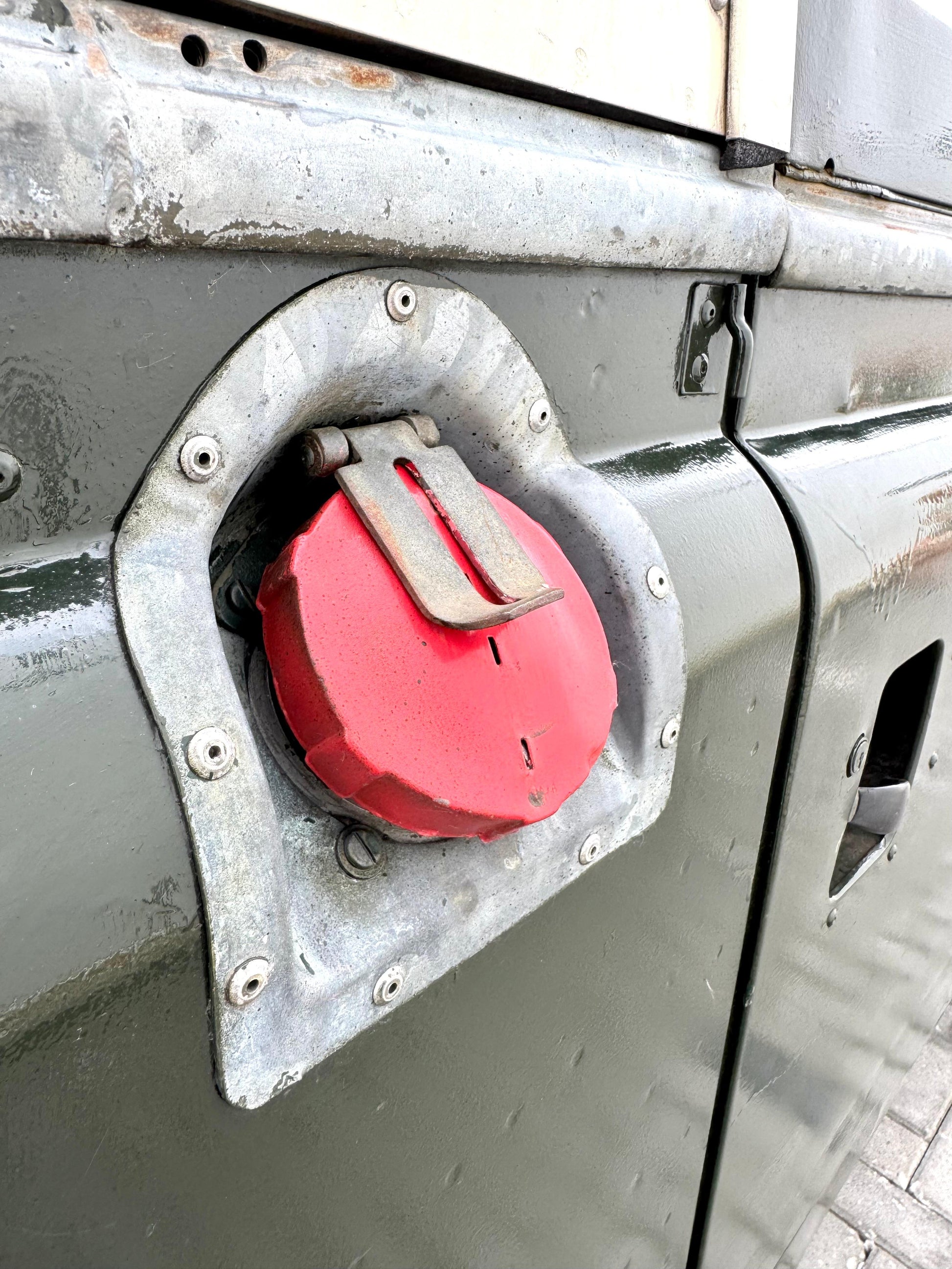 Classic Land Rover Series 3 88 Green With Wolf Wheels by DUTCH ROVERS